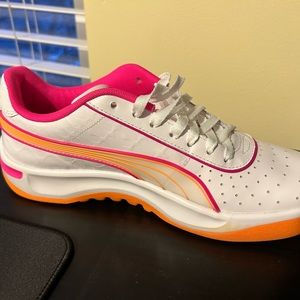 Brand new puma and Dunkin’ Donuts, collaboration, leather sneaker, never worn